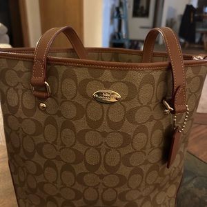 Coach Tote / Purse